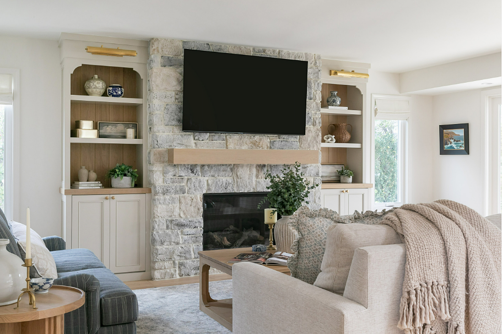 beach style living room