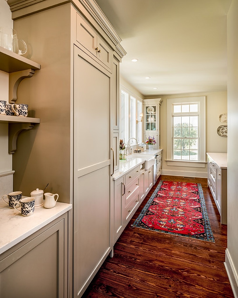 country style kitchen in Pennsylvania farmhouse