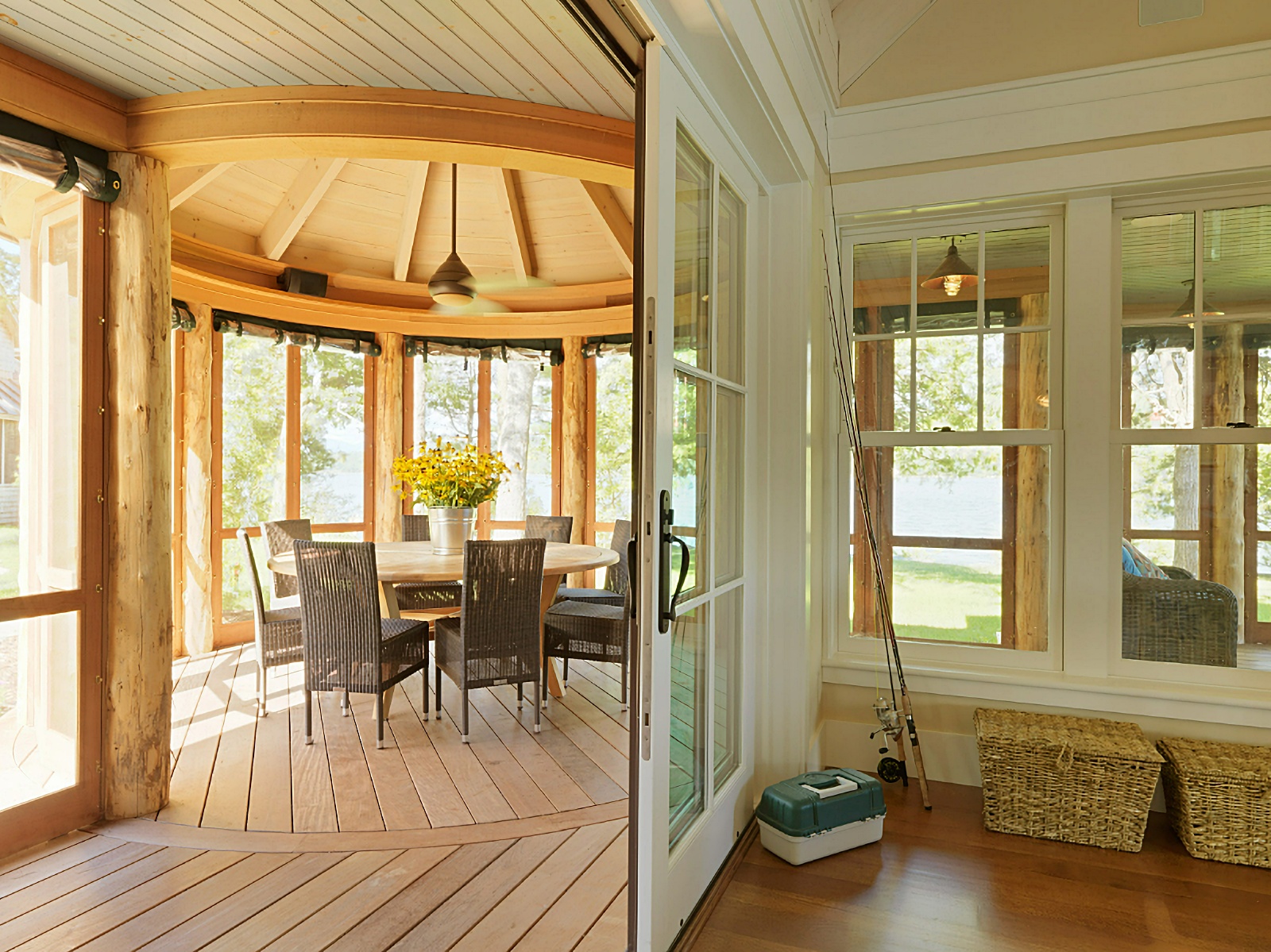 screened dining porch