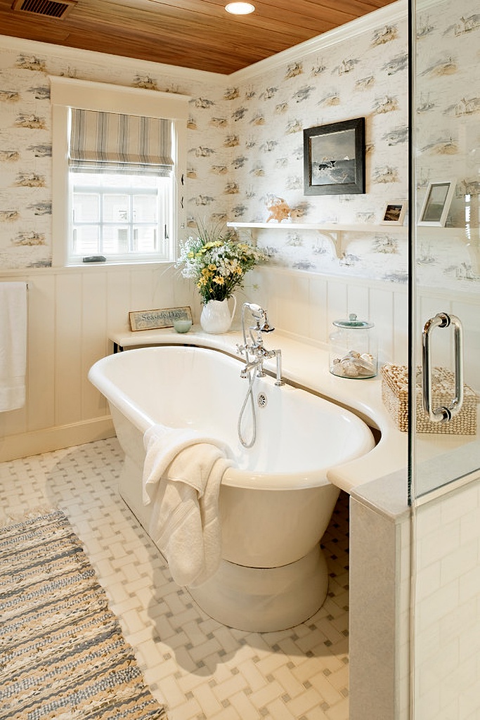 free standing bathtub