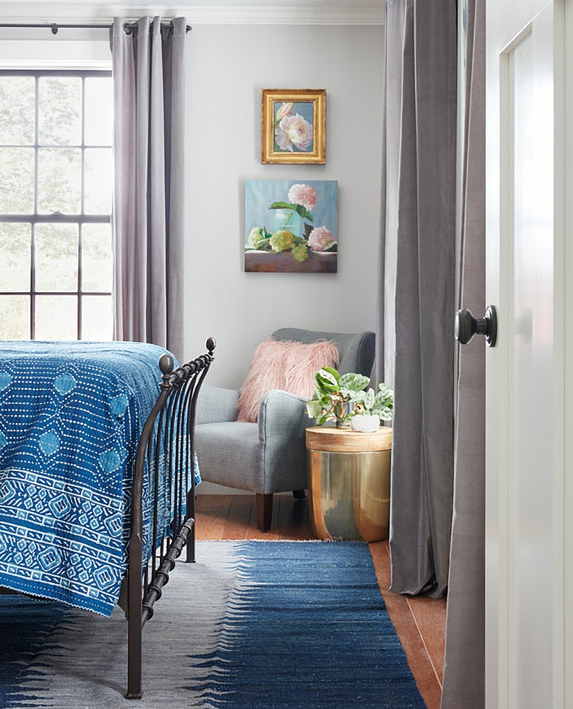 pink and blue bedroom