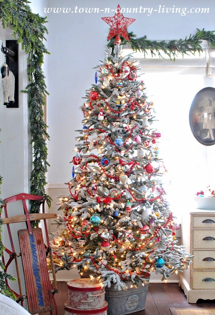 Vintage holiday tree