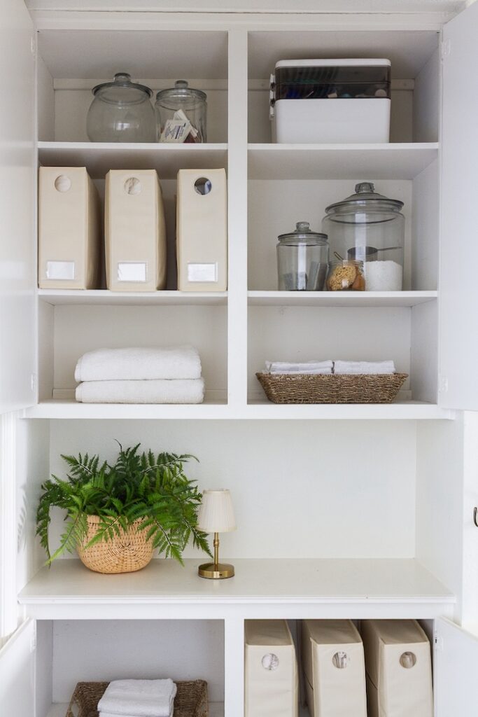 linen closet organization