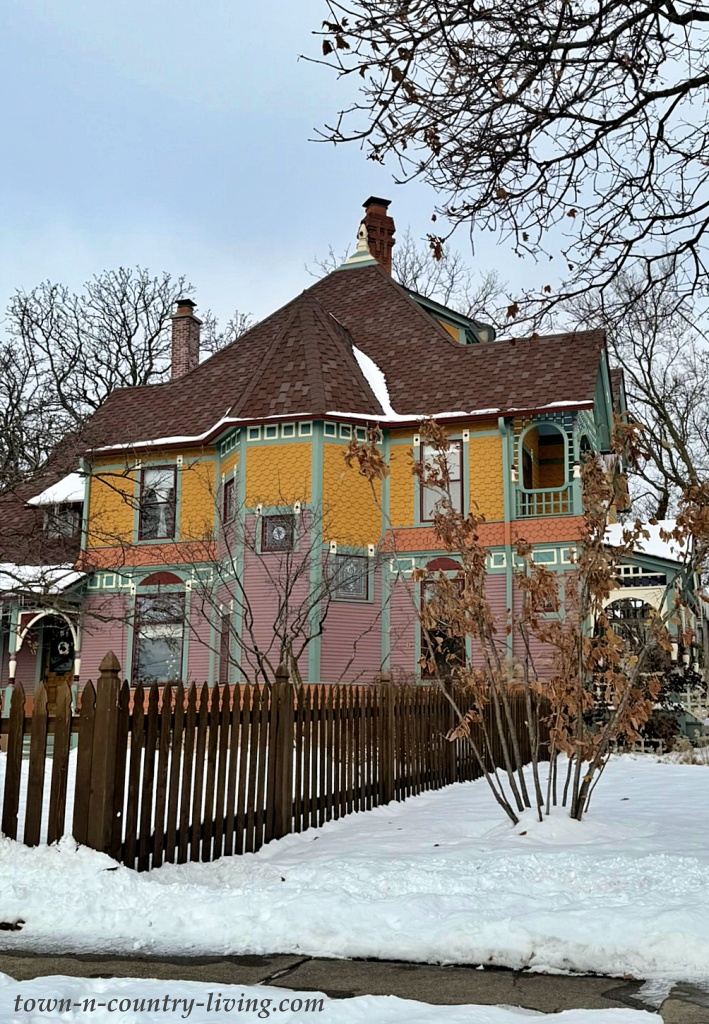 Christmas Victorian Home