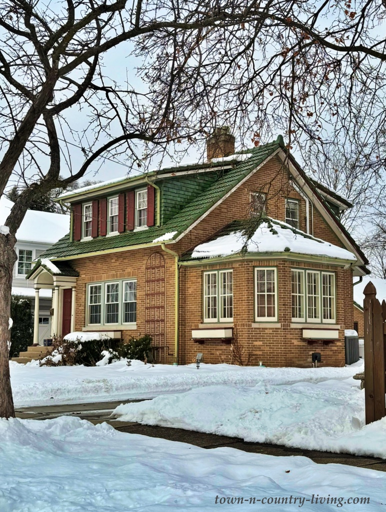 Brick arts and crafts home