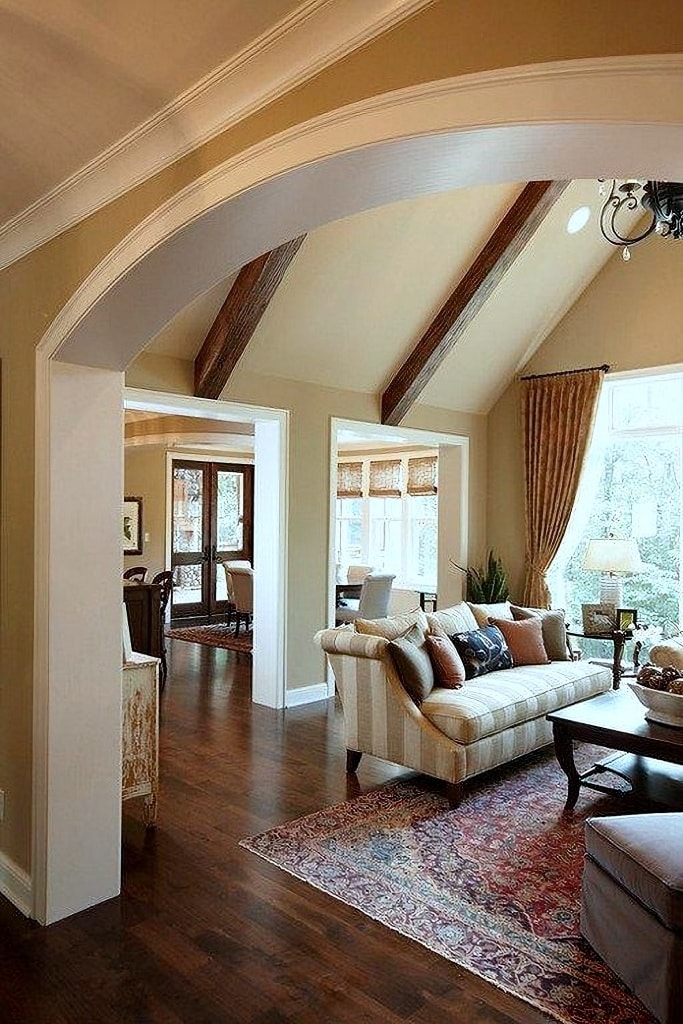 traditional neutral living room