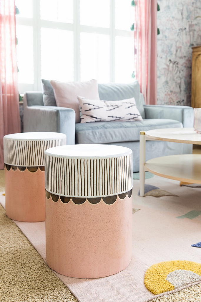 drum stools in girl's bedroom