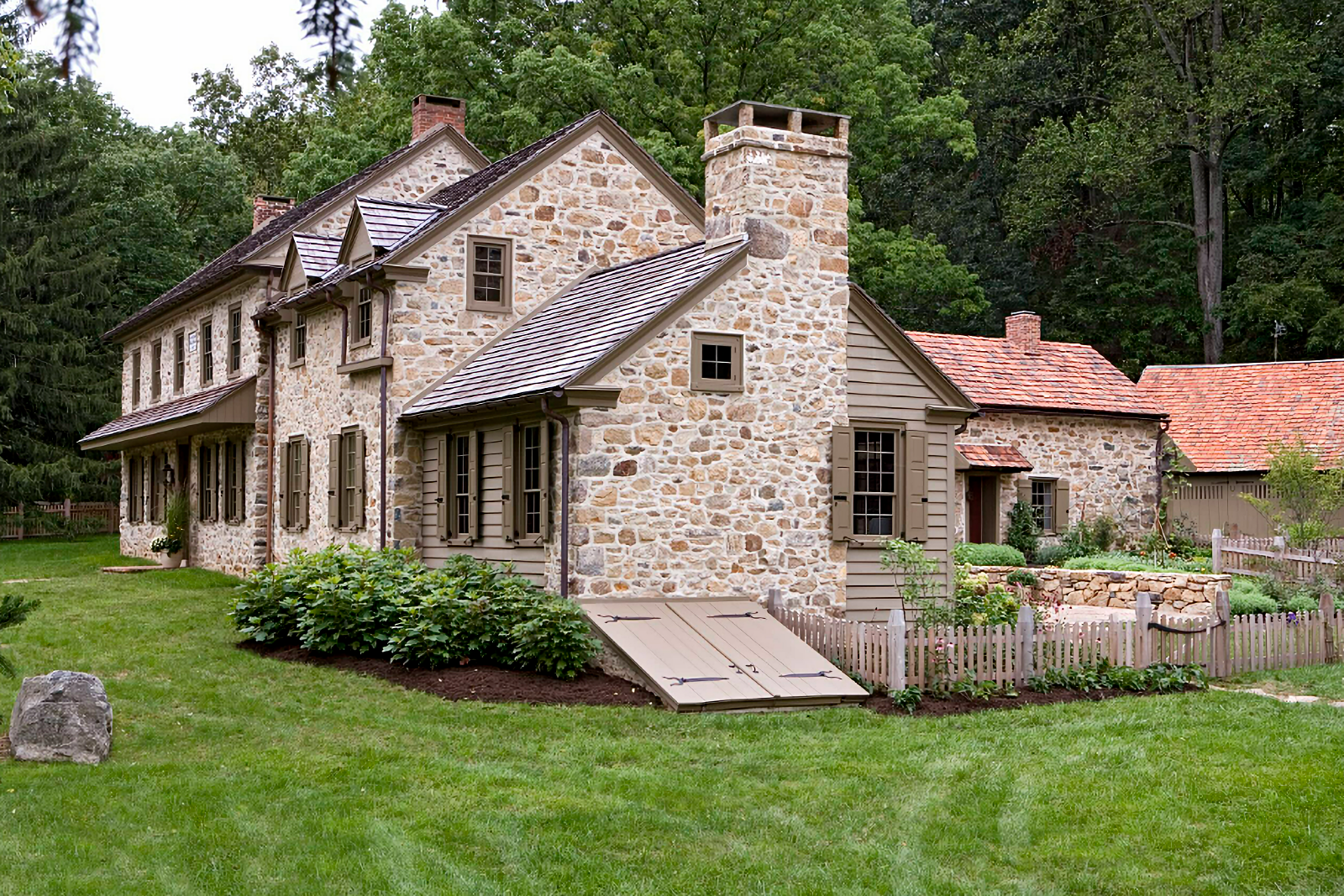 Stunning 1720s stone house in Pennsylvania