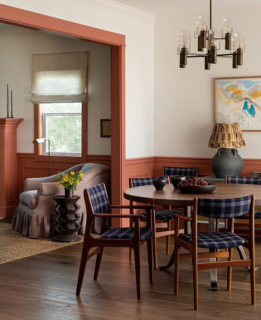 cozy home decor ideas - layered lighting