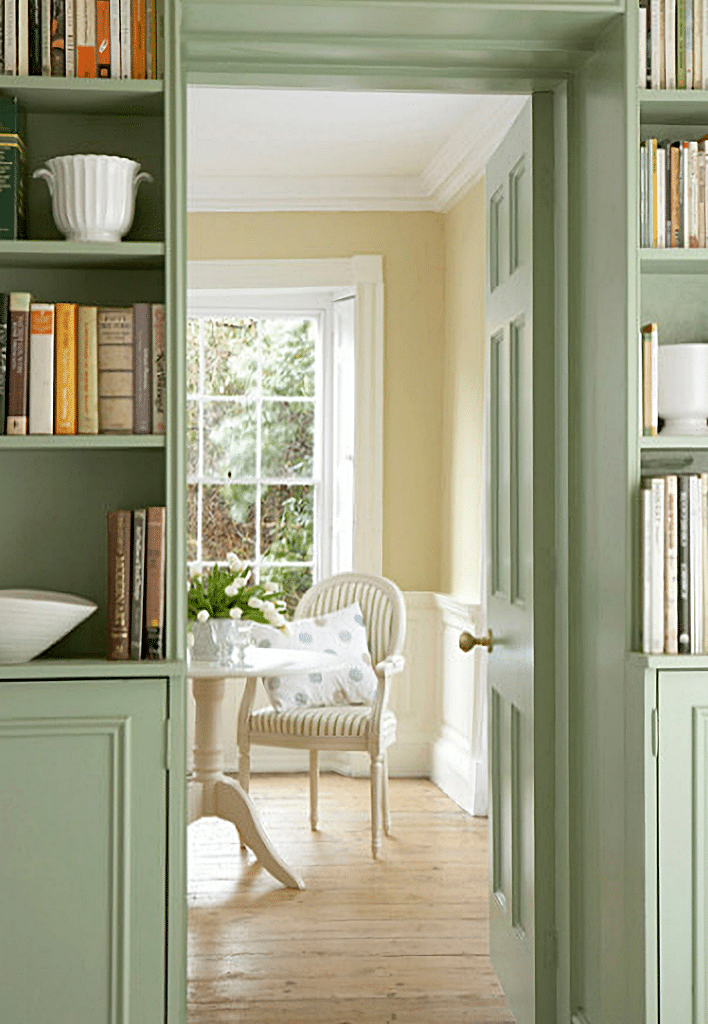 small space decorating - light colors and simple furniture