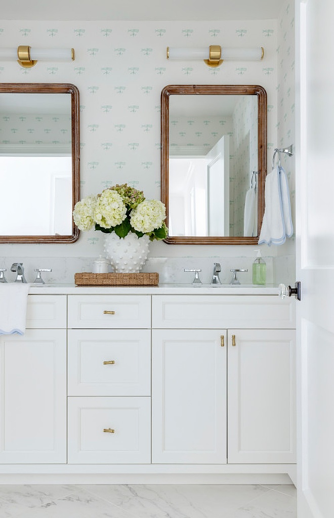 coastal style bathroom