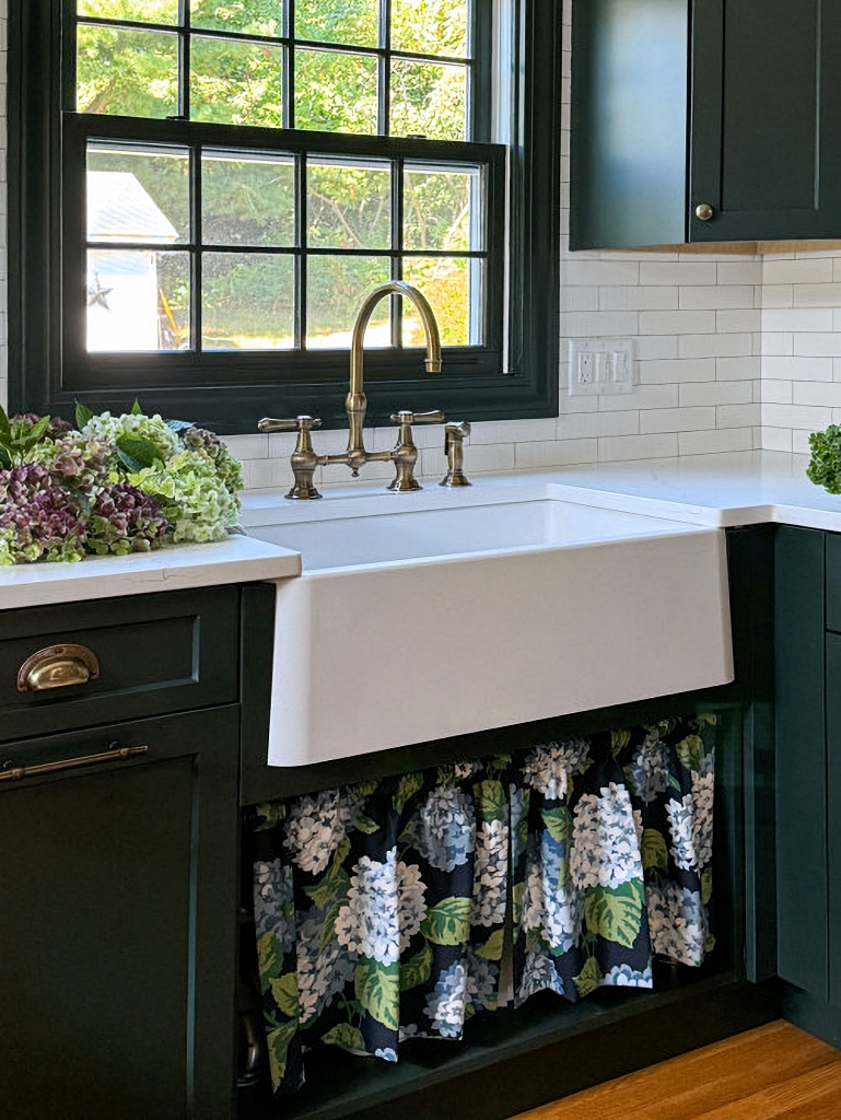 skirted farmhouse sink