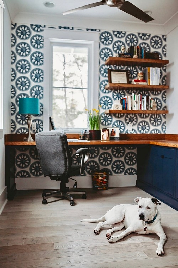 home office with wallpaper