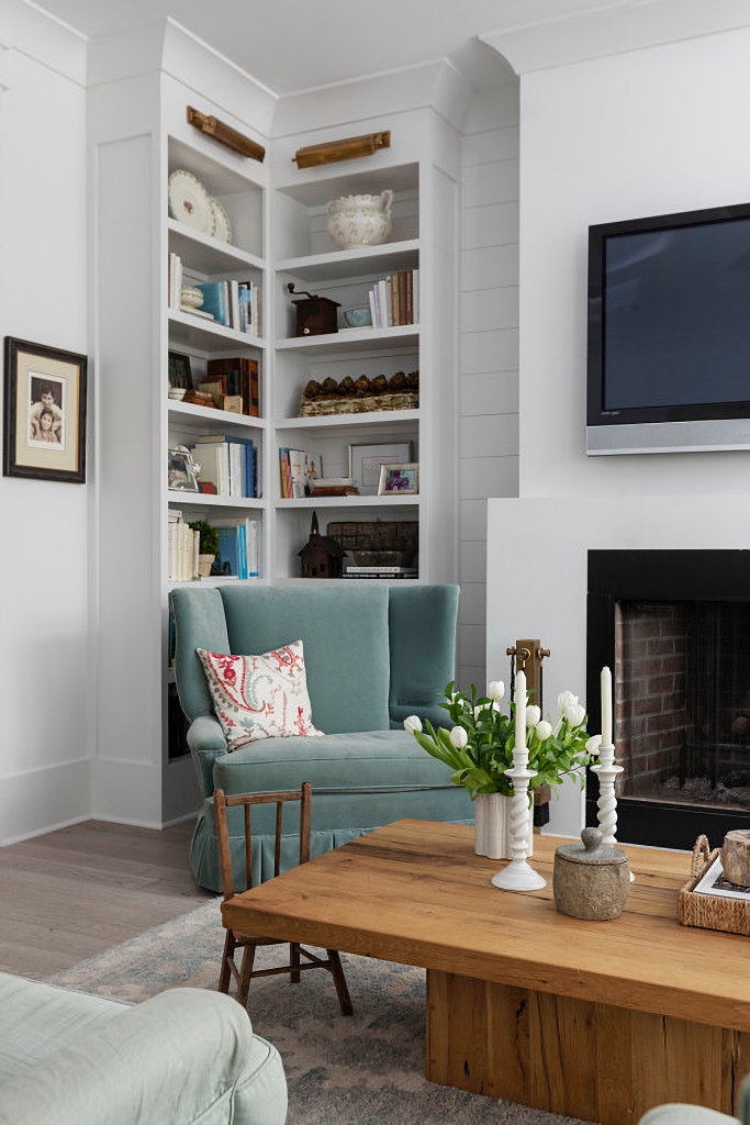 cozy seating area with velvet chair