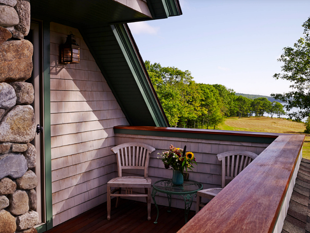 upper level balcony in Maine home