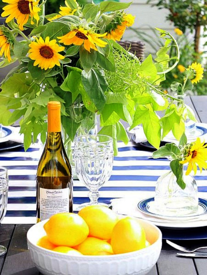 summer tablescape