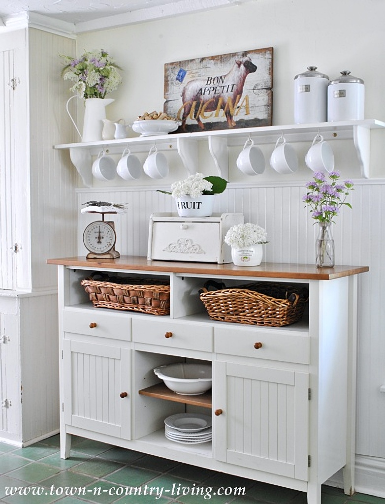 humble hutch in farmhouse kitchen