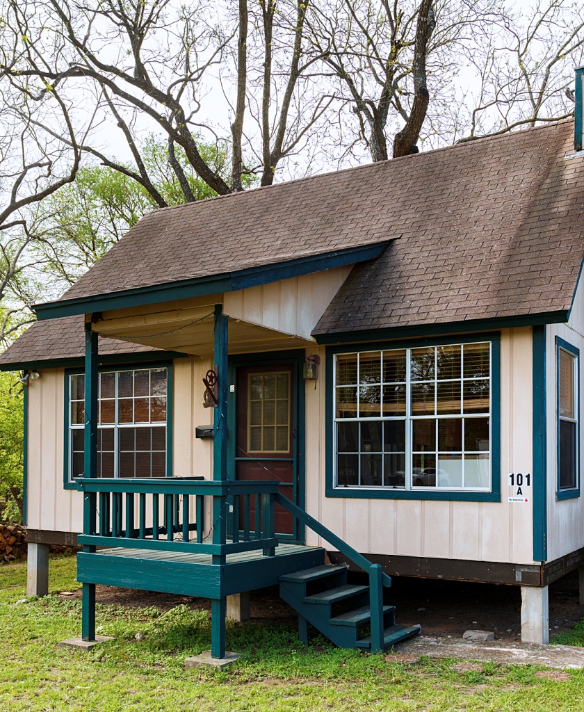 tiny wood frame cottage in Texas