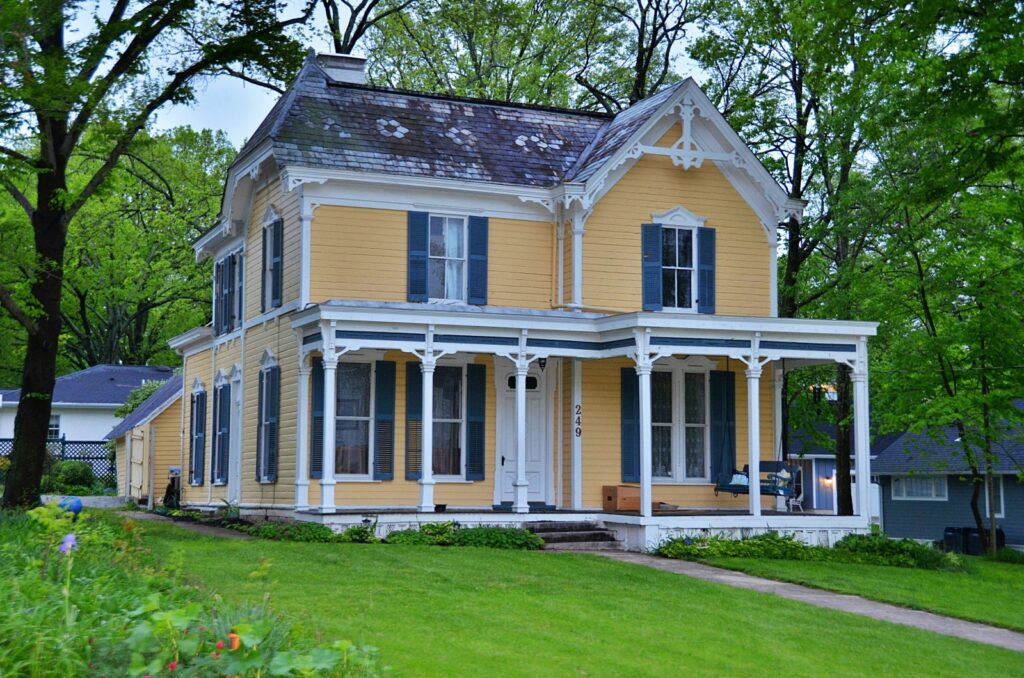 folk Victorian historic home