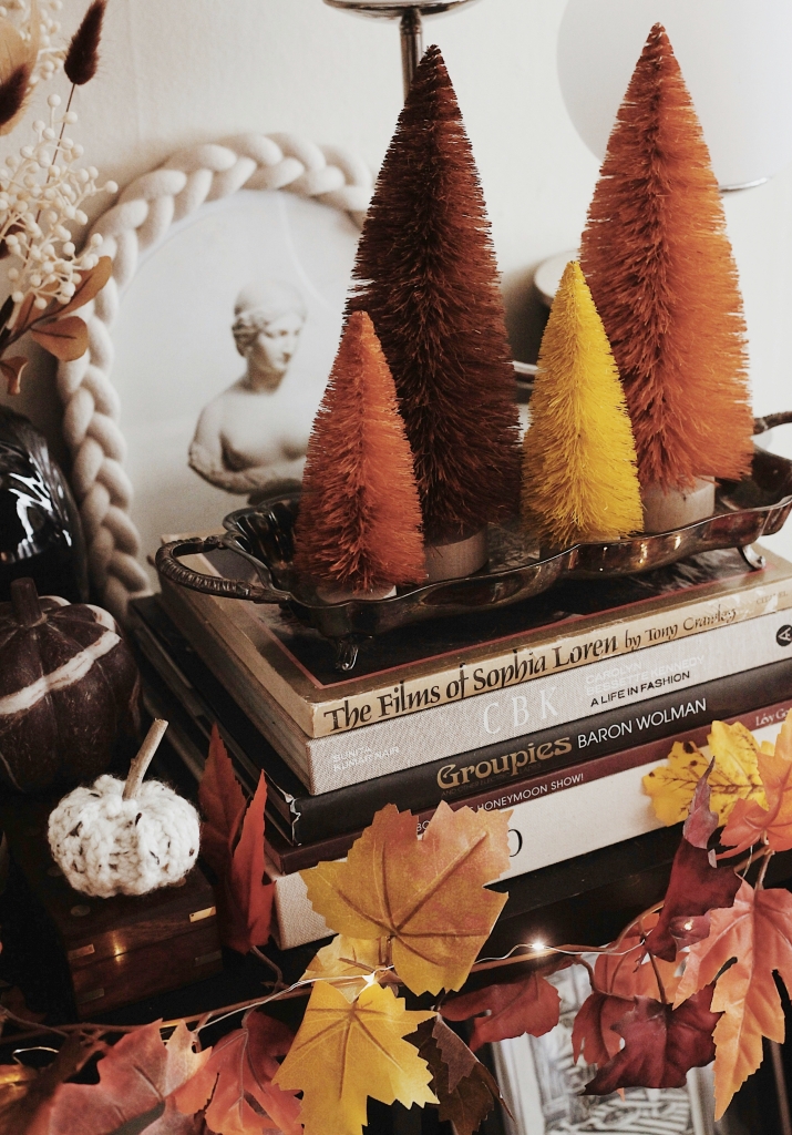 simple fall vignettes - fall colored bottlebrush trees