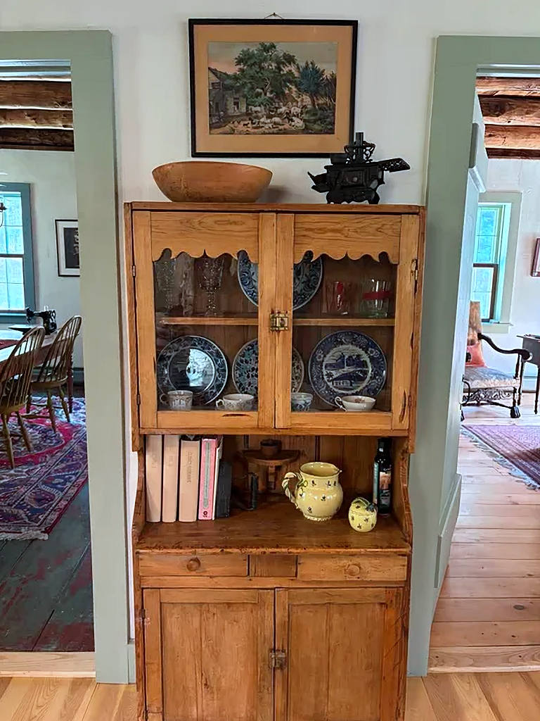 step-back hutch in keeping room